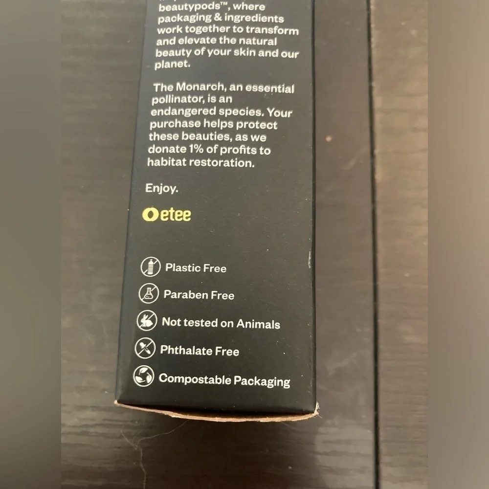 Etee Chrysalis beauty pod. Brand new in box. .42 ml size. Natural evolution